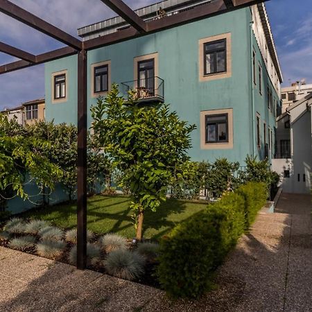 Lovelystay - Downtown Studio With Pool, Ac And Balcony Porto Exteriér fotografie